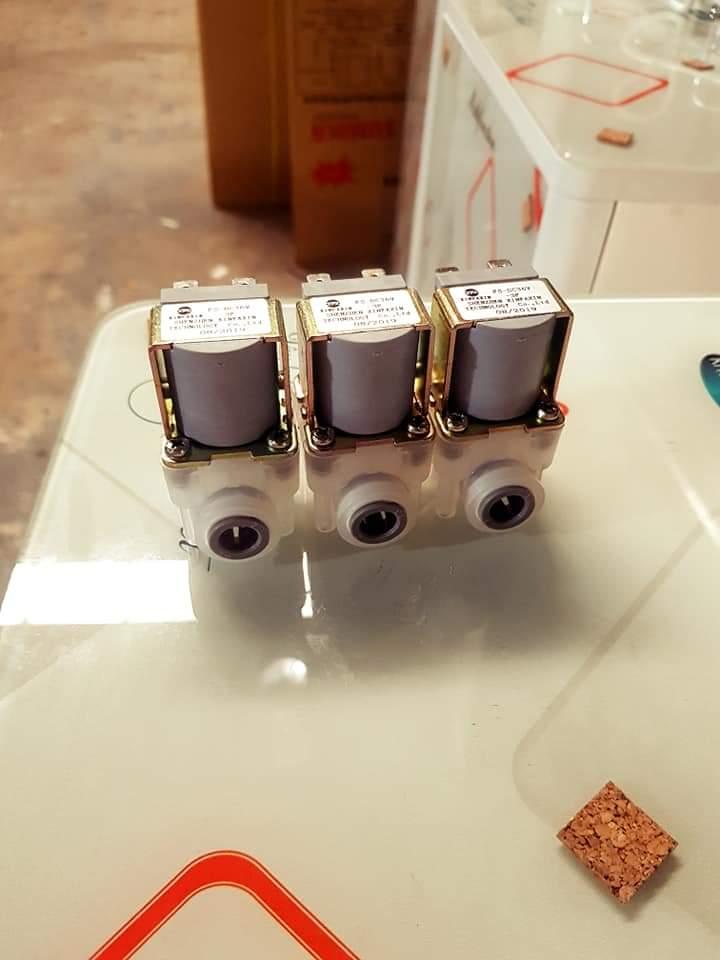 Van điện từ 24v phi 10
