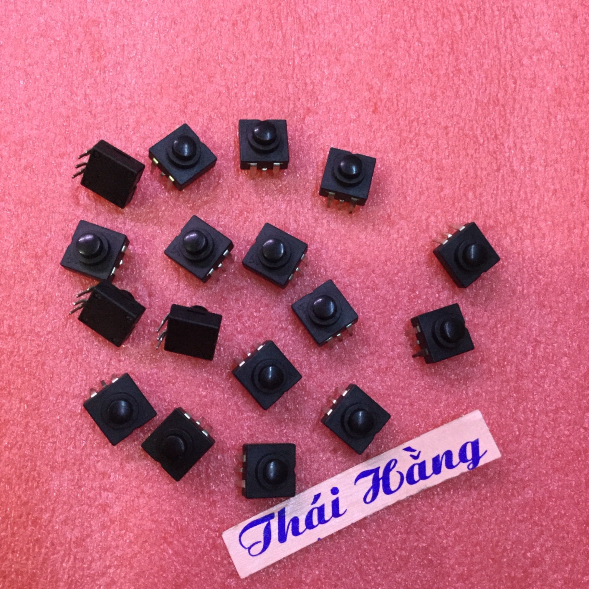 Công tắc đèn pin 3 chân (10 chiếc )