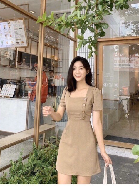 Đầm Nữ Cổ Vuông Phối Nút Công Sở