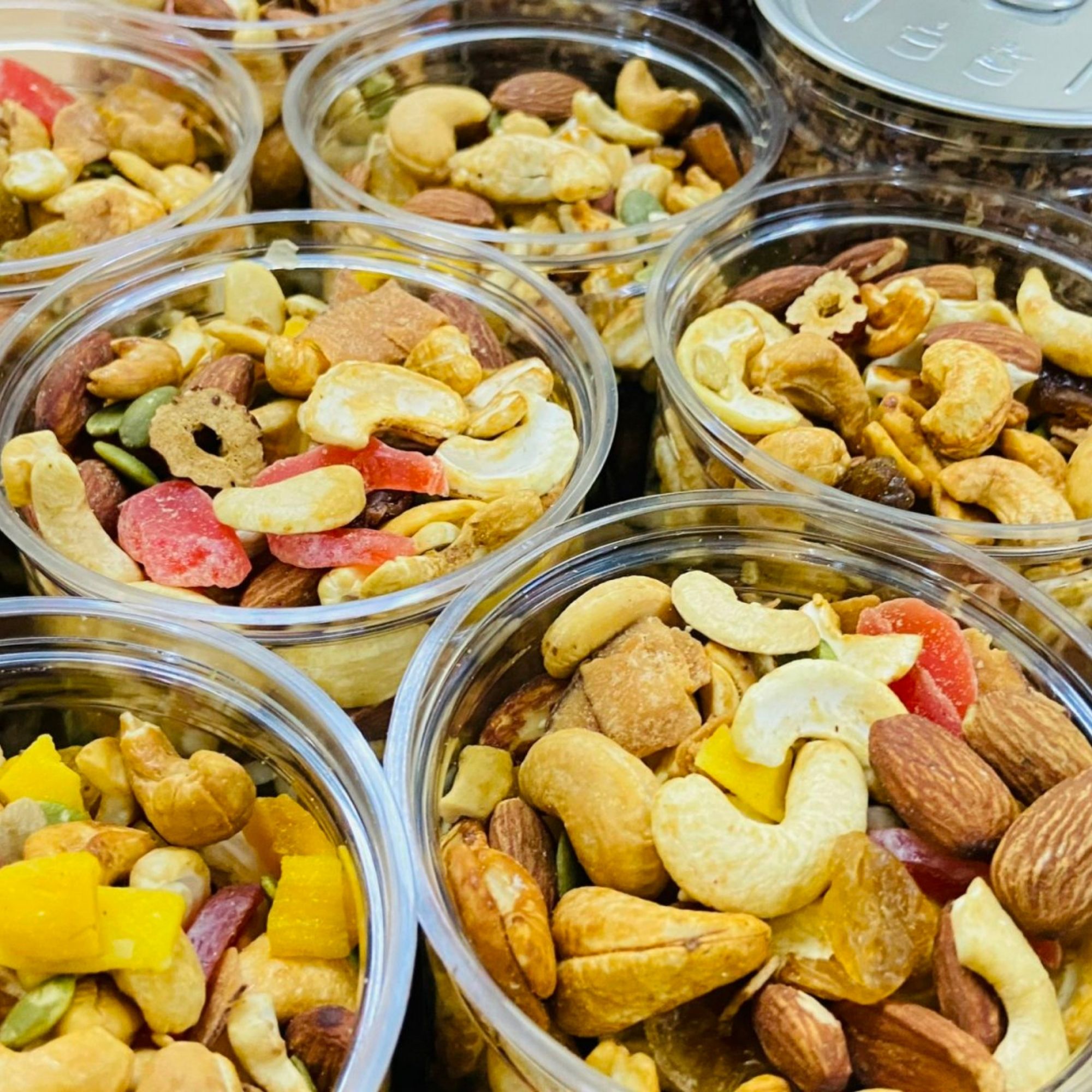 Granola VIP Siêu Hạt Giúp Ăn Kiêng Giảm Cân Hiệu Quả
