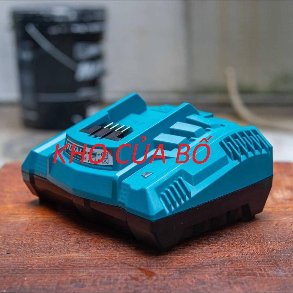Sạc nhanh thông minh 20V total TFCLI2003