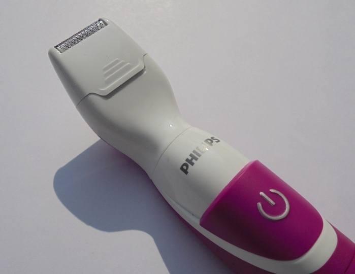 Máy tỉa và làm sạch lông vùng bikini Philips BRT382