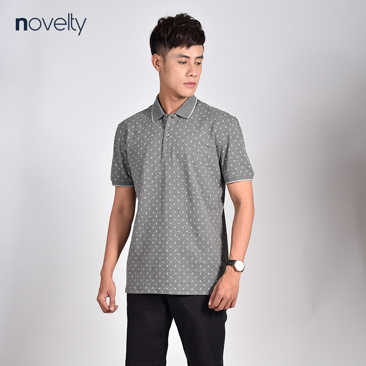 Áo Polo nam Novelty màu xám đậm in họa tiết NATMHTMCSR181412N