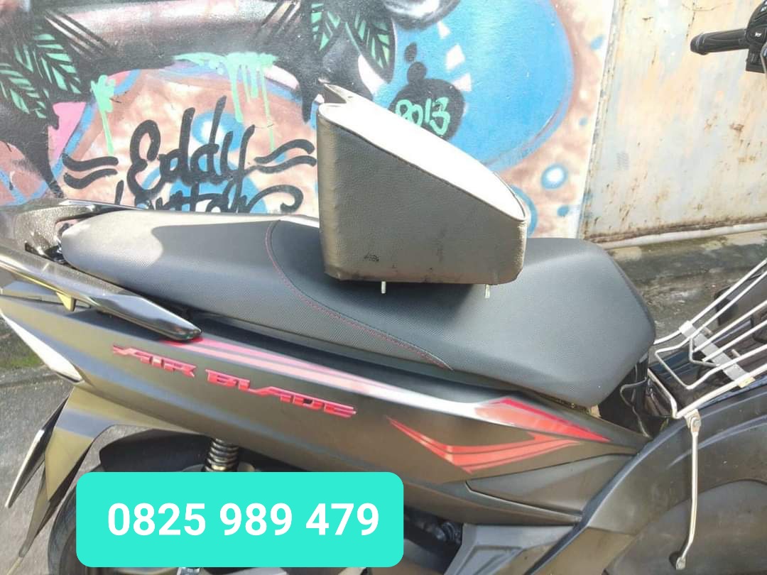 Nệm Ngồi Xe Máy Cho Bé Xe Airblade , Pcx