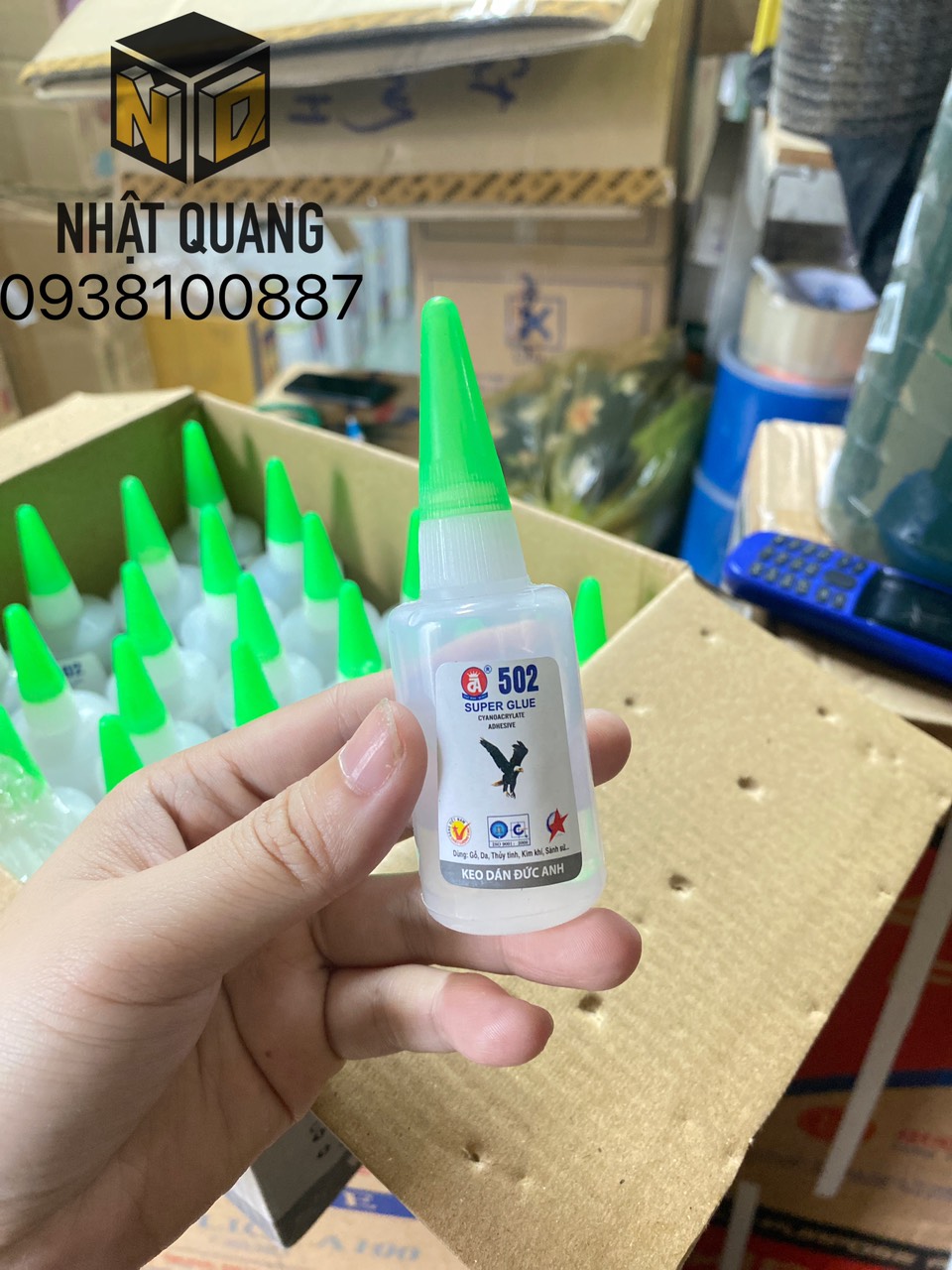 Keo 502, Keo Dán Sắt