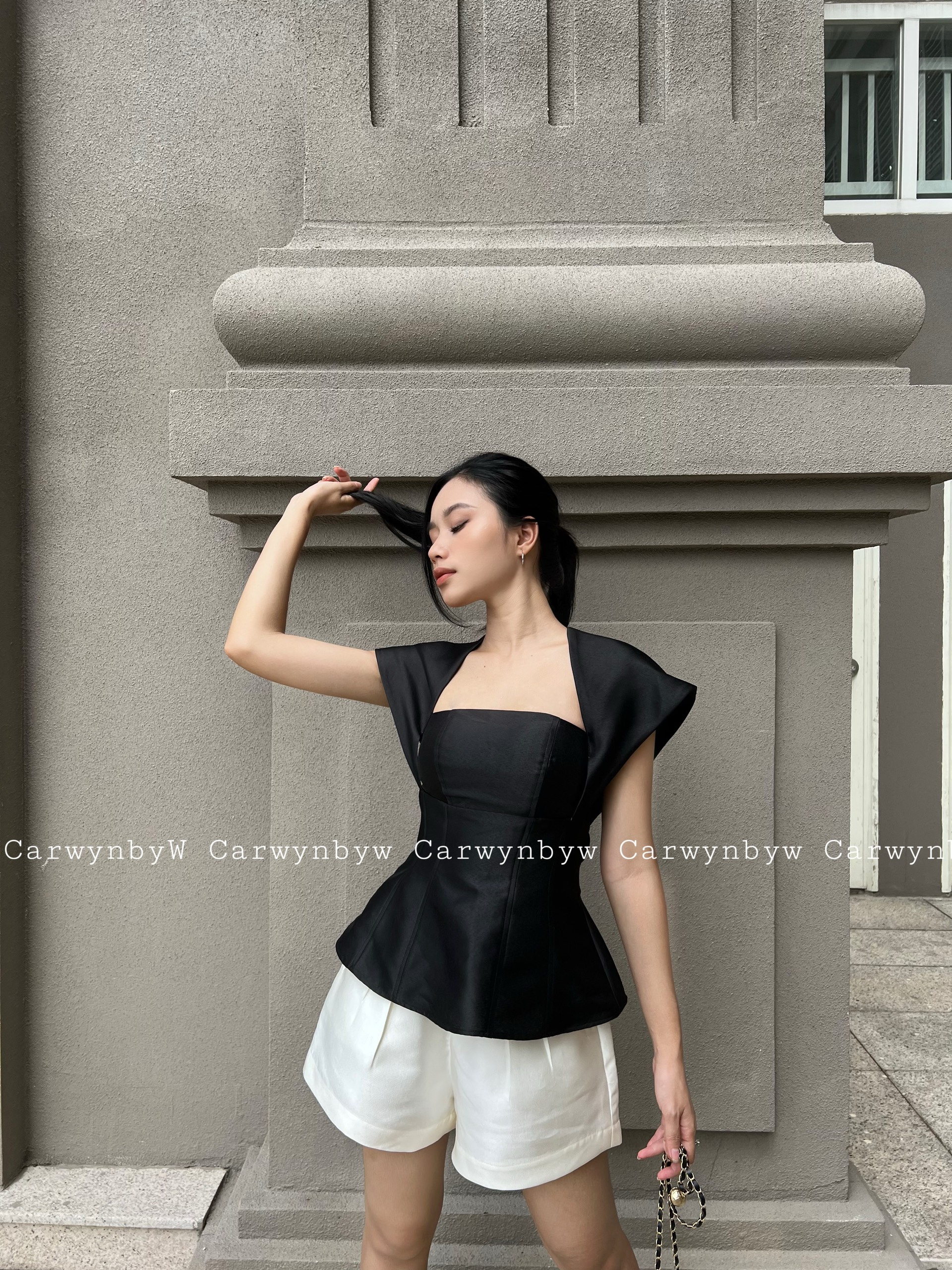 Áo Thiết Kế Peplum Cúp Ngực Tay Kiểu (Poly Top)