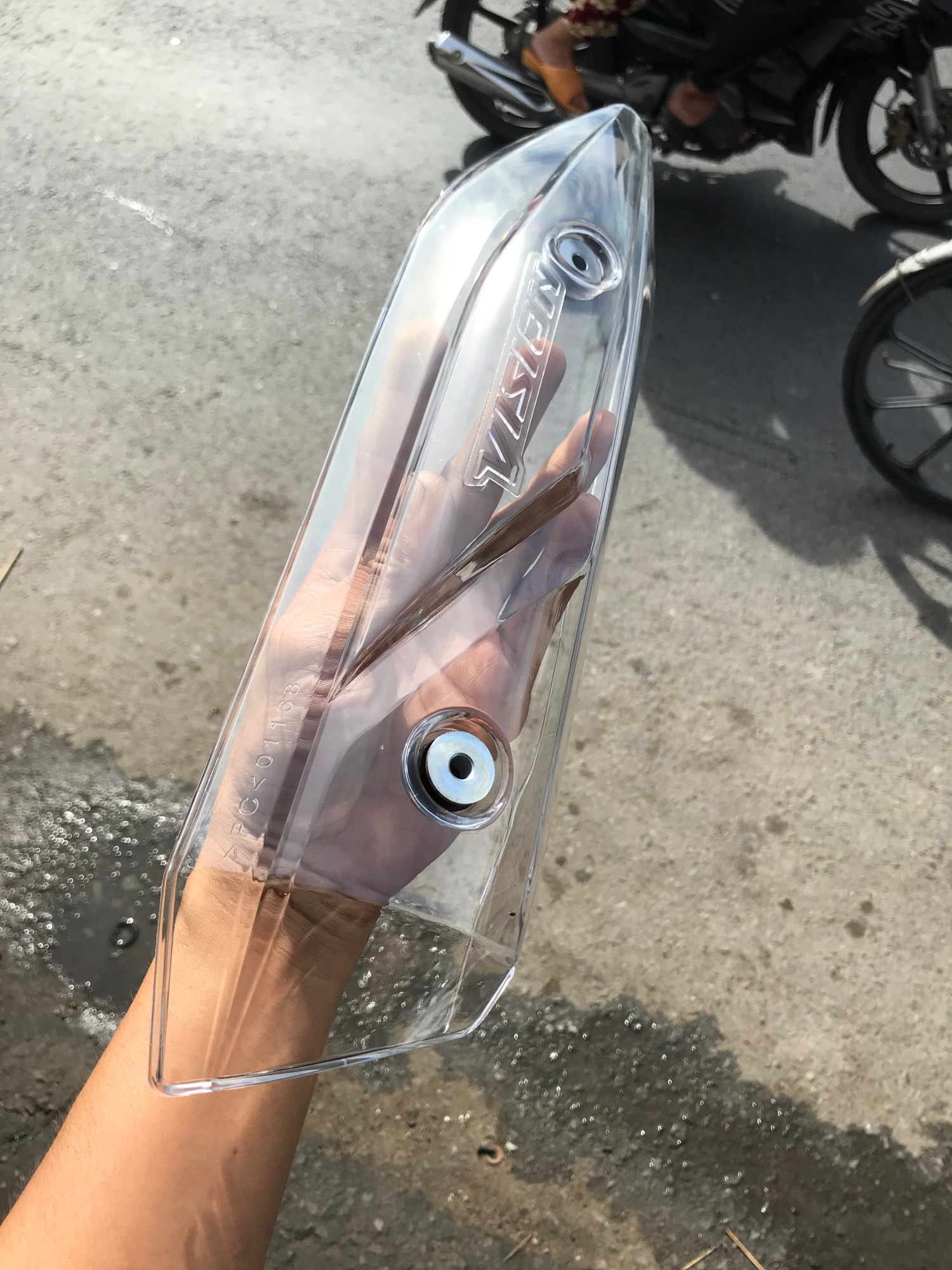 Ốp pô trong suốt VISION