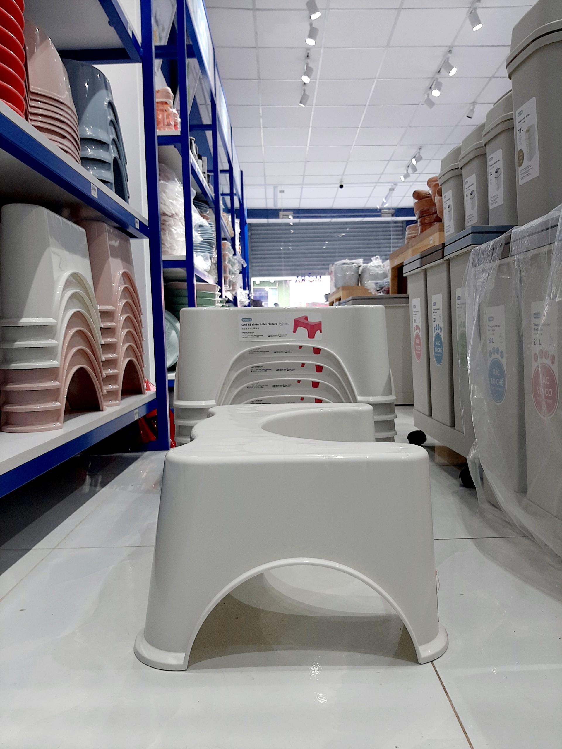[HCM]Ghế kê chân toilet Notoro