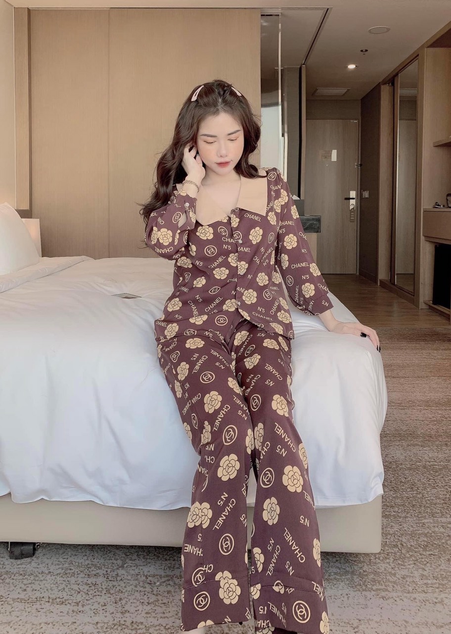 Bộ dài tay lụa Mango