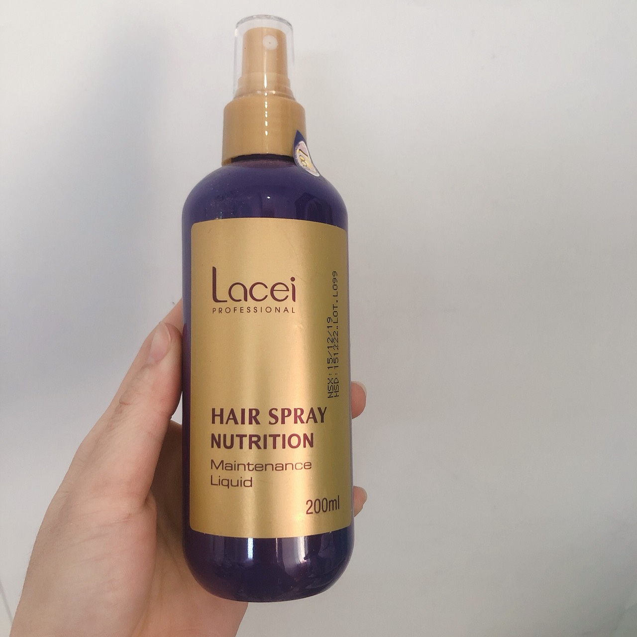 [HCM]NƯỚC XỊT DƯỠNG TÓC LACEI NUTRITION TÍM 200ML