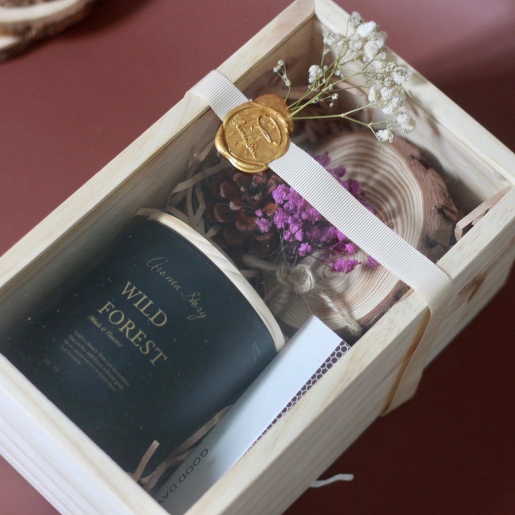 Hộp quà dùng để đựng nến thơm/ tinh dầu Aroma Story