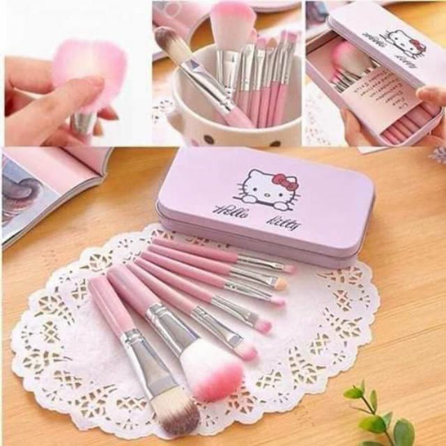 Bộ cọ trang điểm kitty 7 cây