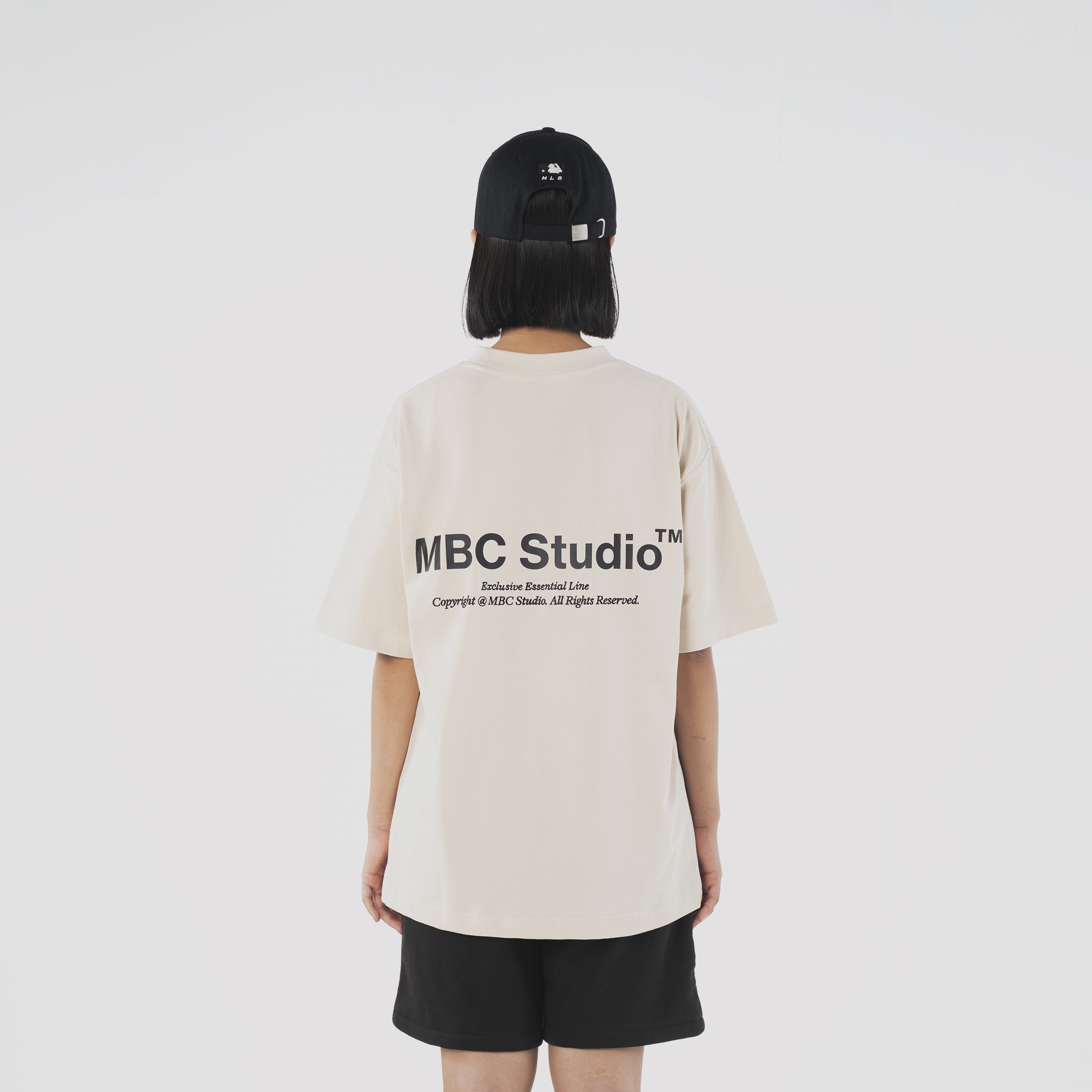 Áo Thun MBC Studio F/W 2022 Collection - Đen/Kem