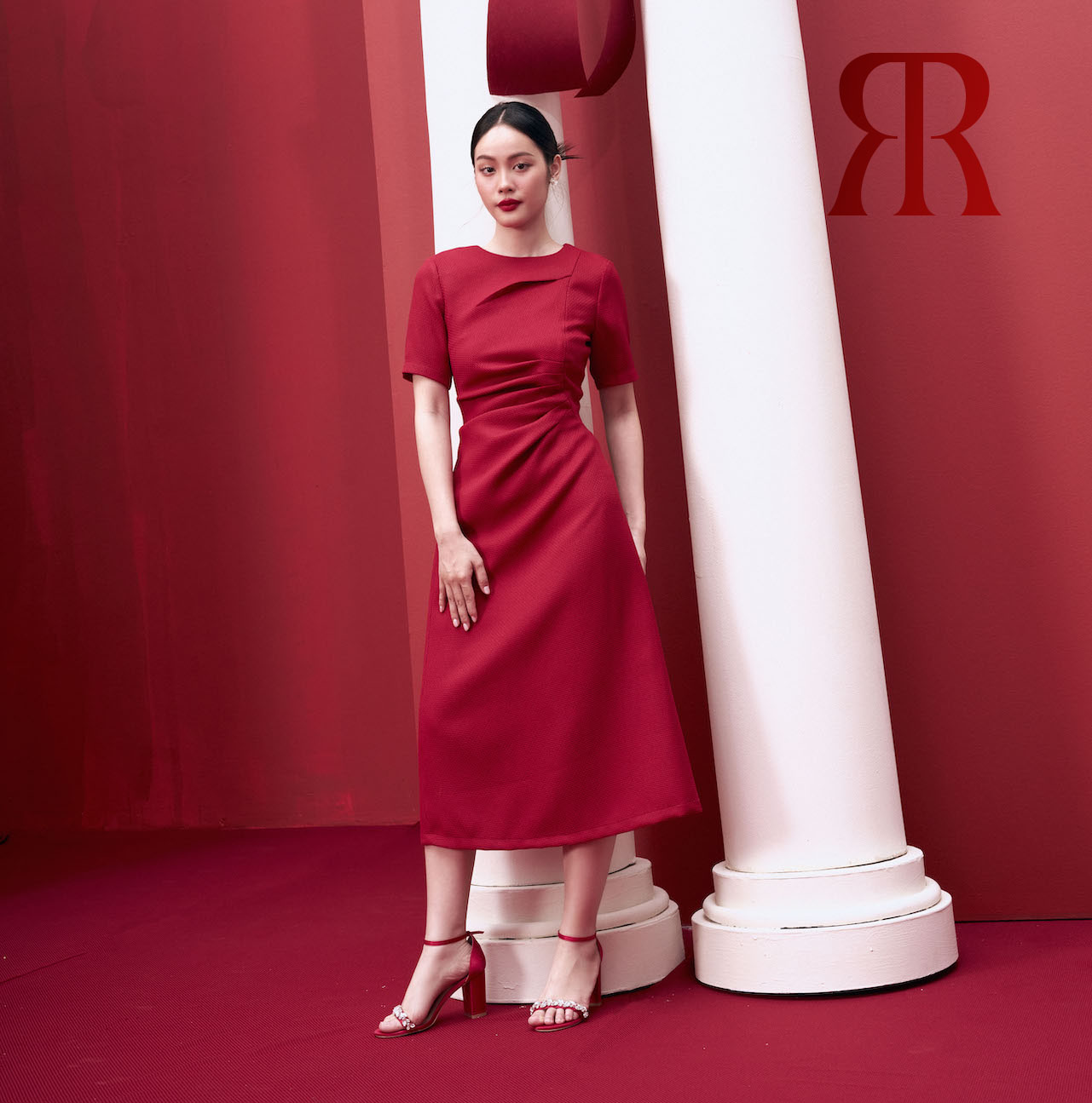Rập - đầm cổ tròn tay ngắn thân nhún - xmas 17