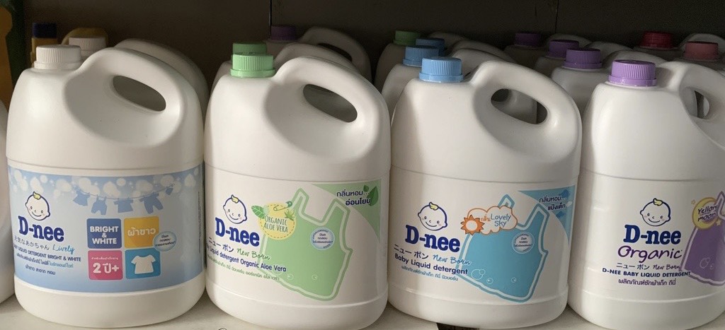 [HCM][Tem Đại Thịnh] - NƯỚC GIẶT QUẦN ÁO DNEE THÁI LAN 3000ML