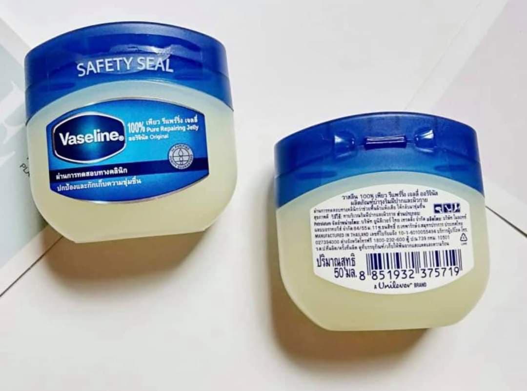 Sáp Dưỡng Da VASELINE Thái Lan
