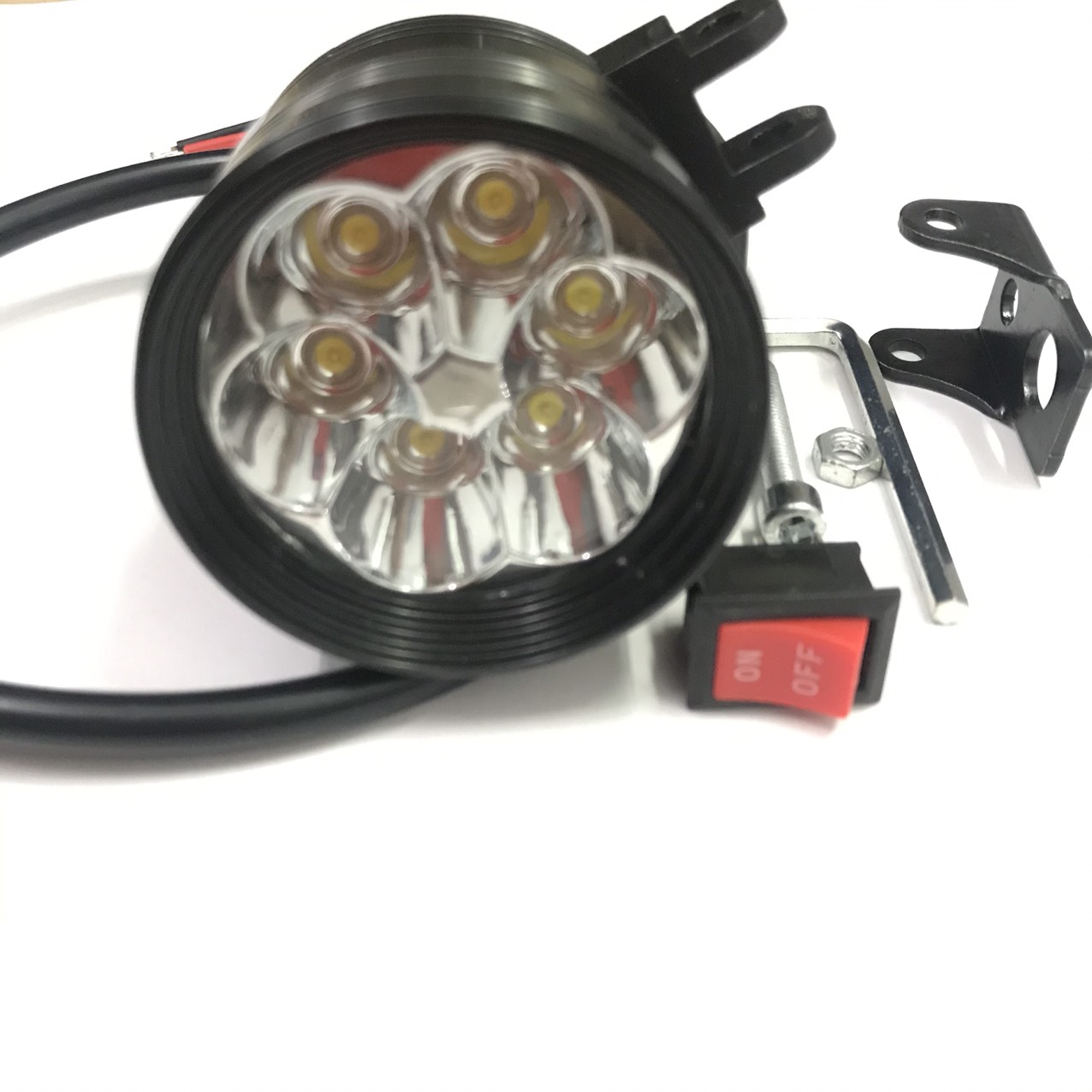 [HCM]Trợ sáng L6 CYT 3 chức năng (6 led) thanh khang 002000078 Sản Phẩm Chất Lượng Gian Hàng Uy Tín Giá Cả Cực Tốt Mua Ngay.