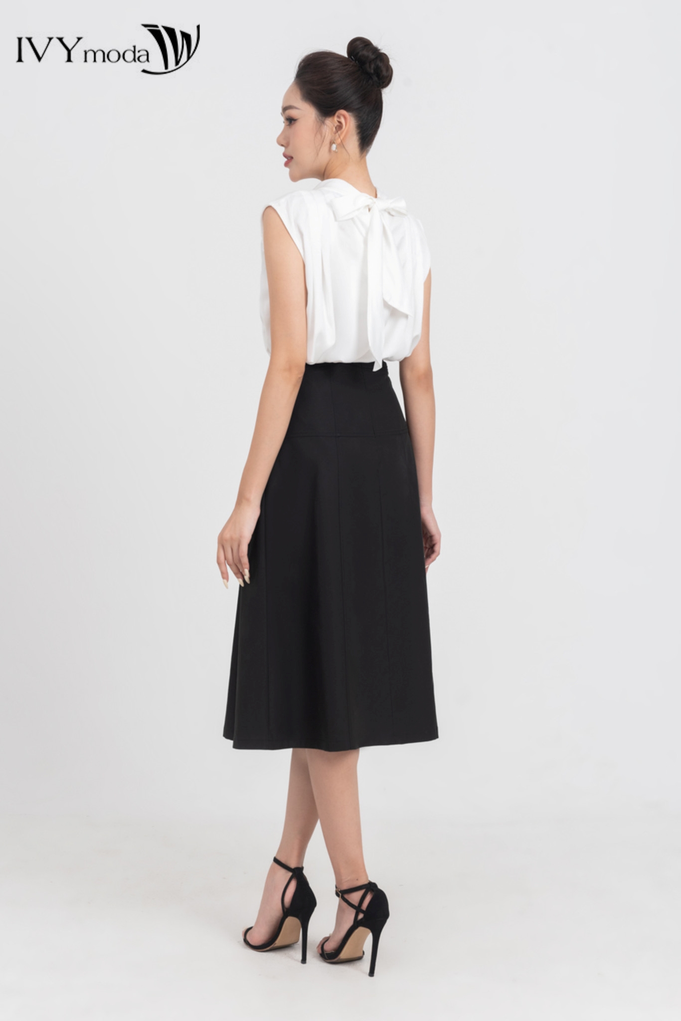 Áo lụa phối nơ sau - Martha Top IVY moda MS 15M7434