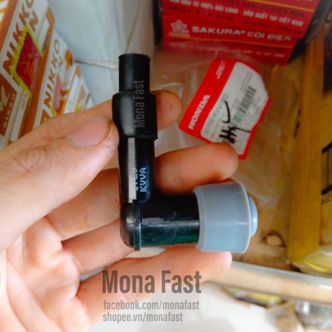 Nắp chụp bu gi HONDA zin (nắp chụp bi gi HONDA hãnq)