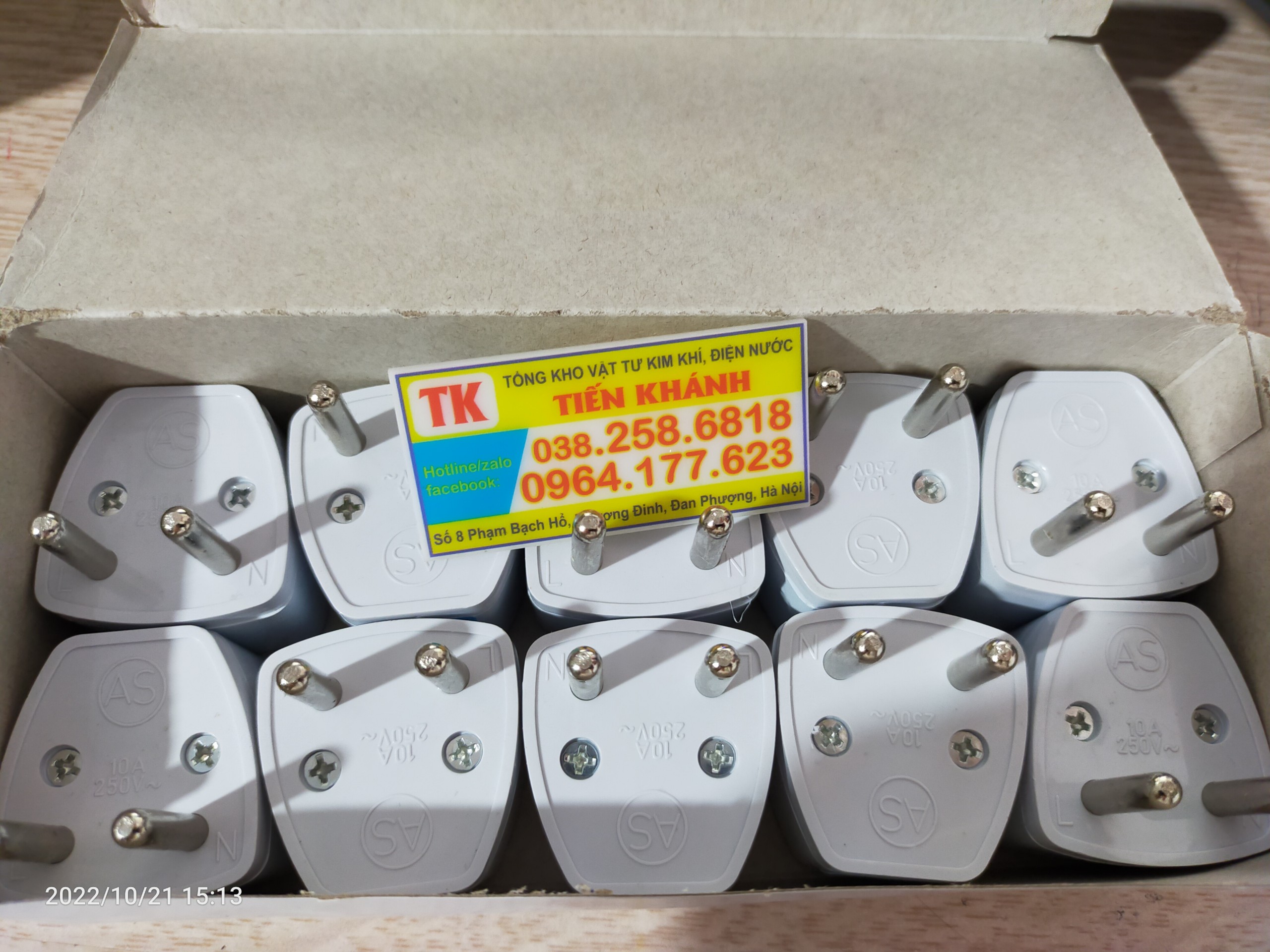 Phích chuyển Chân 2 ra 3