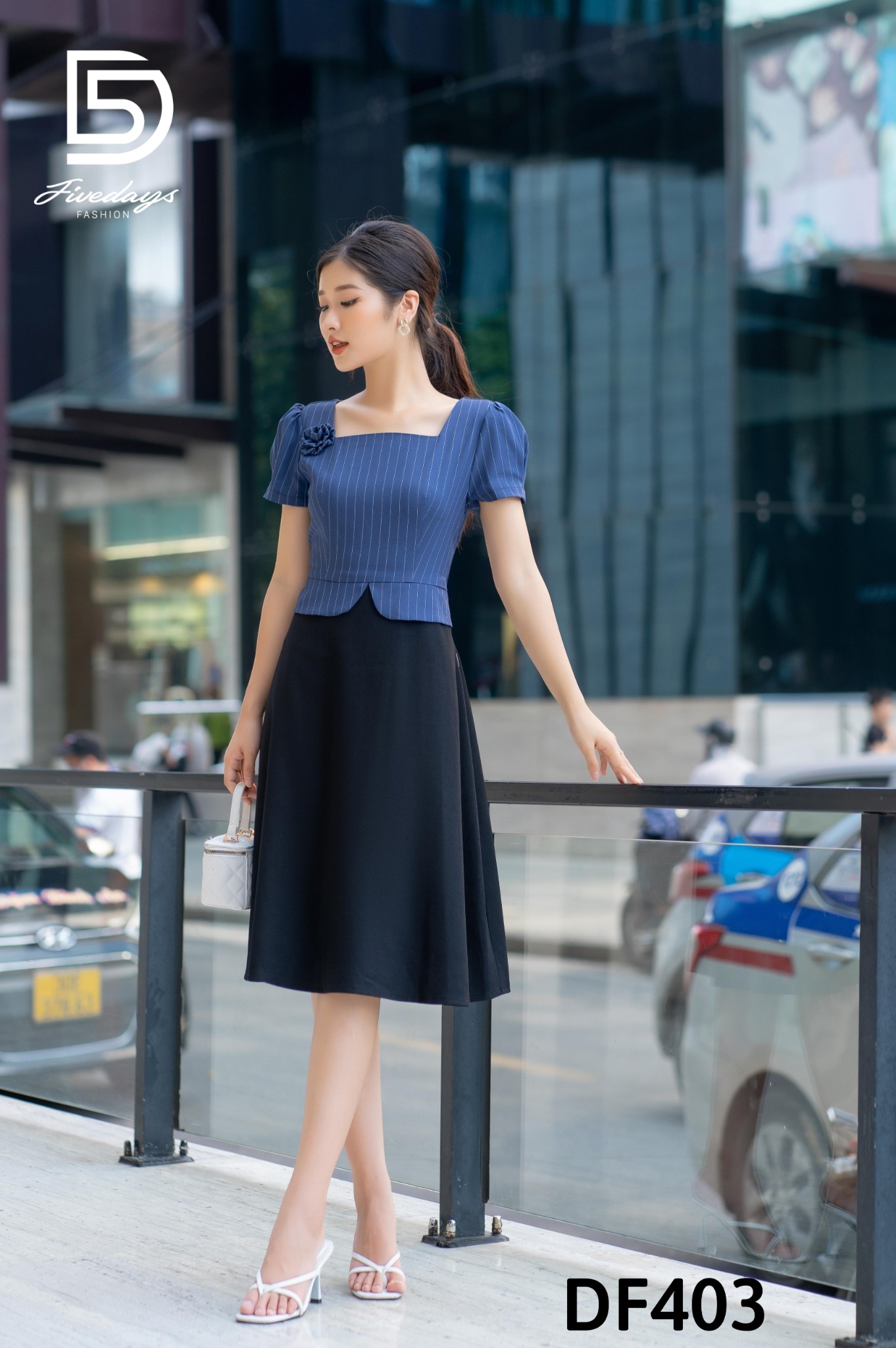 Fivedays - Đầm Peplum xoè kẻ