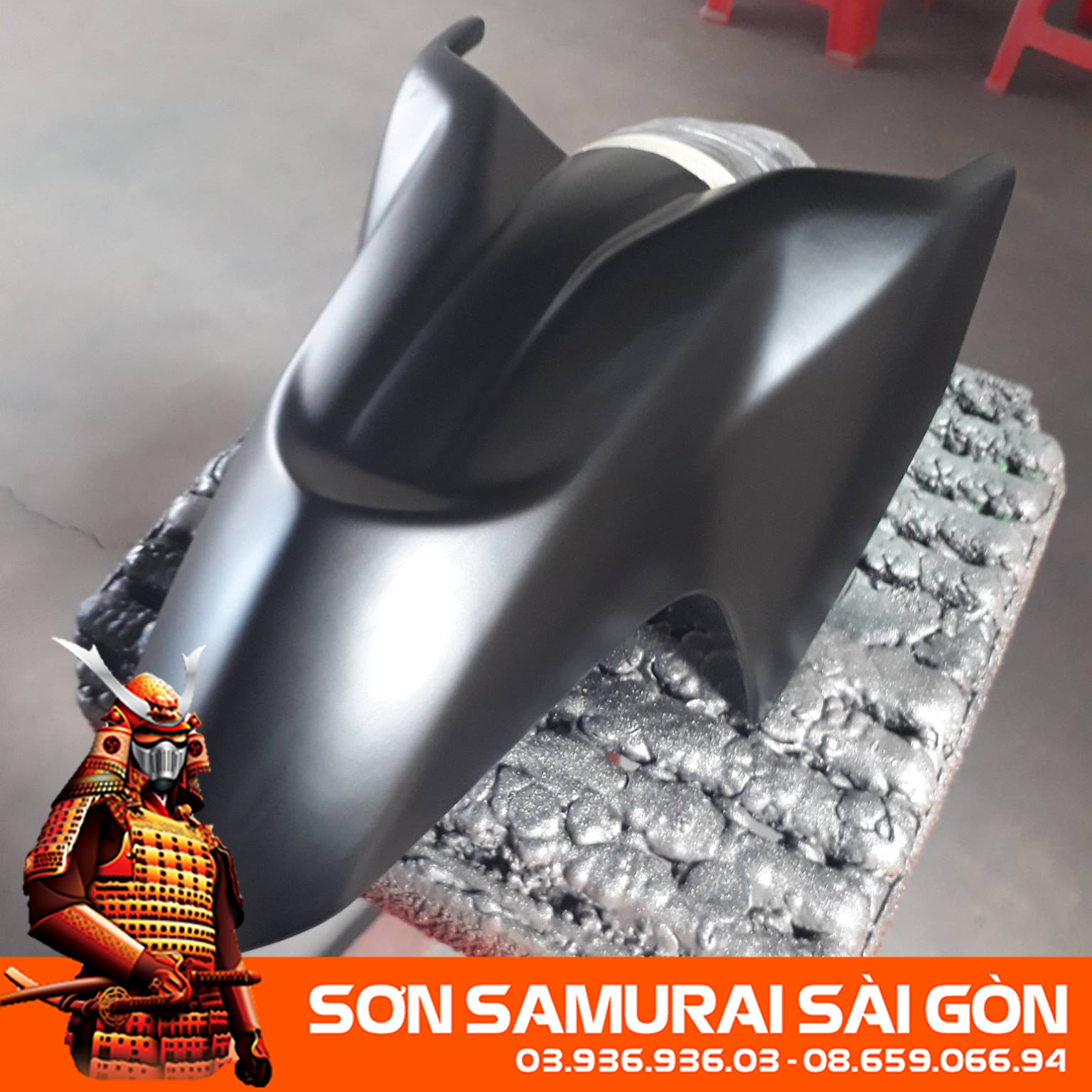 Combo sơn SAMURAI 109A ĐEN NHÁM/MỜ chính hãng - Sơn phun xe máy SAMURAI SÀI GÒN