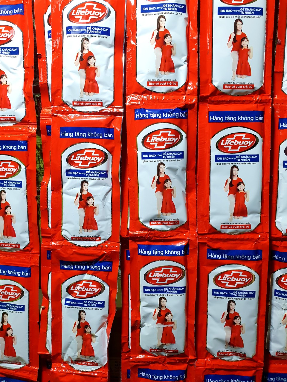 Combo 20 Gói Sữa Tắm Lifebuoy 6g (Hàng khuyến mãi)