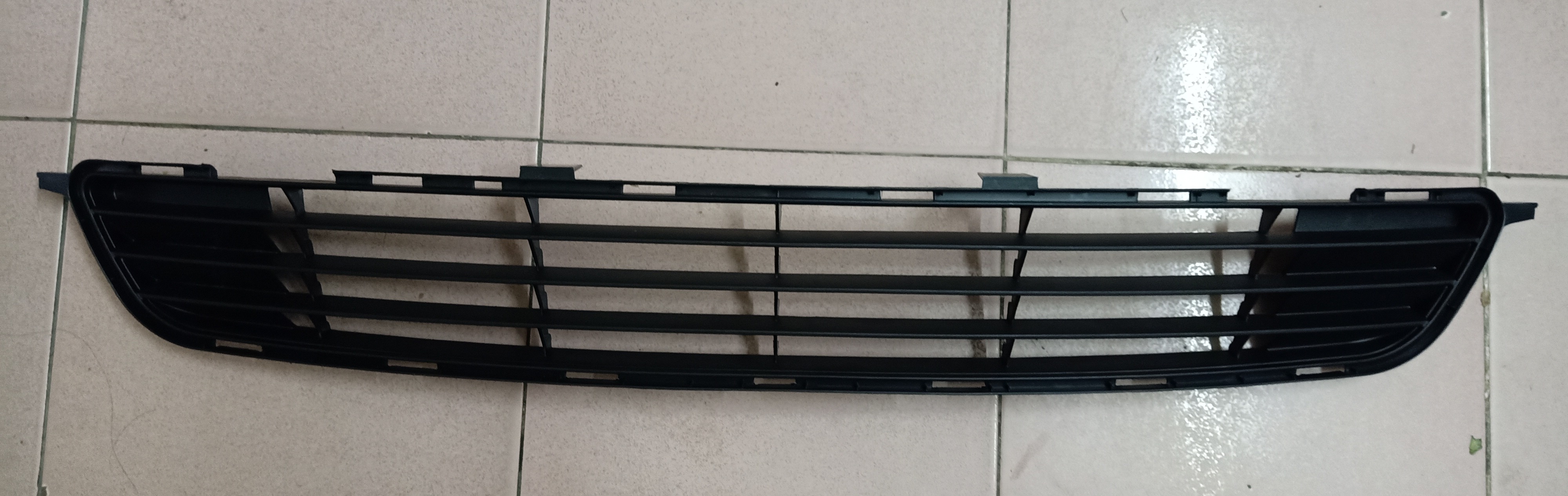 LƯỚI CẢN TRƯỚC TOYOTA ALTIS