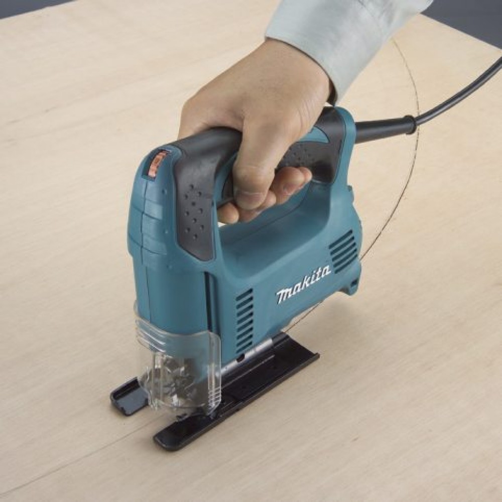 Máy cưa lọng Makita 4327