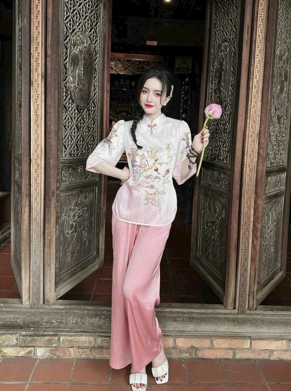 Sét bà ba tay lỡ