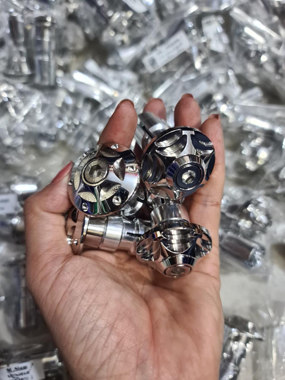 Cặp gù thái inox cnc 304 siêu đẹp ( mọi xe )