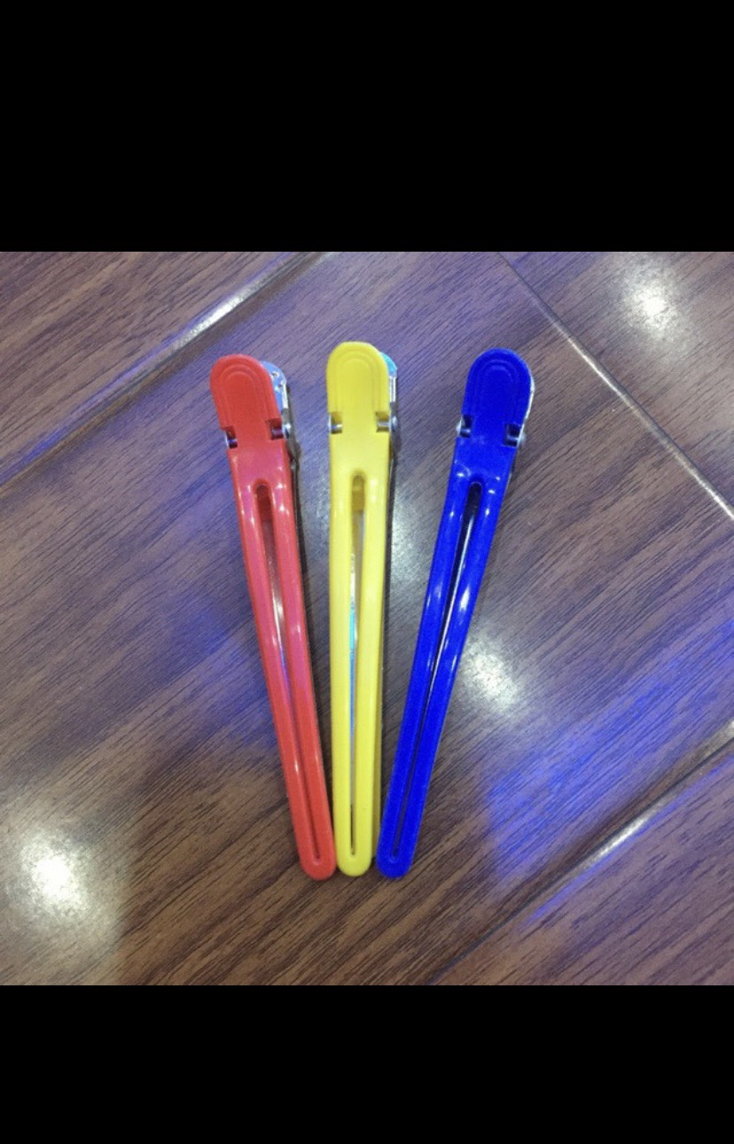 Kẹp tóc giúp nhuộm tóc dễ dàng