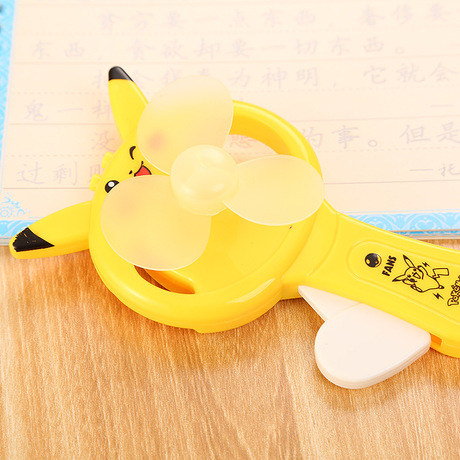 Compo 2 Quạt Cầm Tay Mini Pikachu