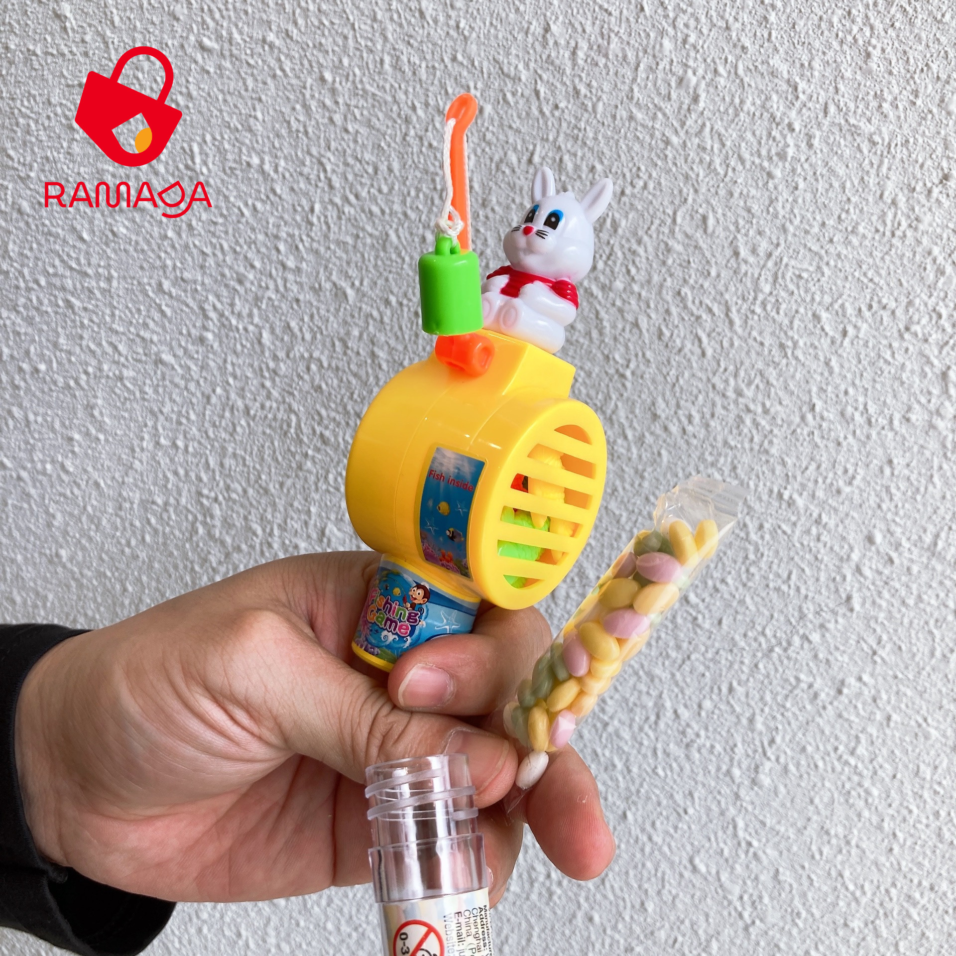 Đồ chơi có kẹo câu cá Juqi dành cho bé
