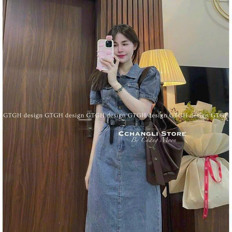 Đầm jean tay ngắn phối nút kèm dây lưng