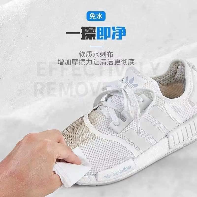 Giấy lau giầy sneaker mẫu mới