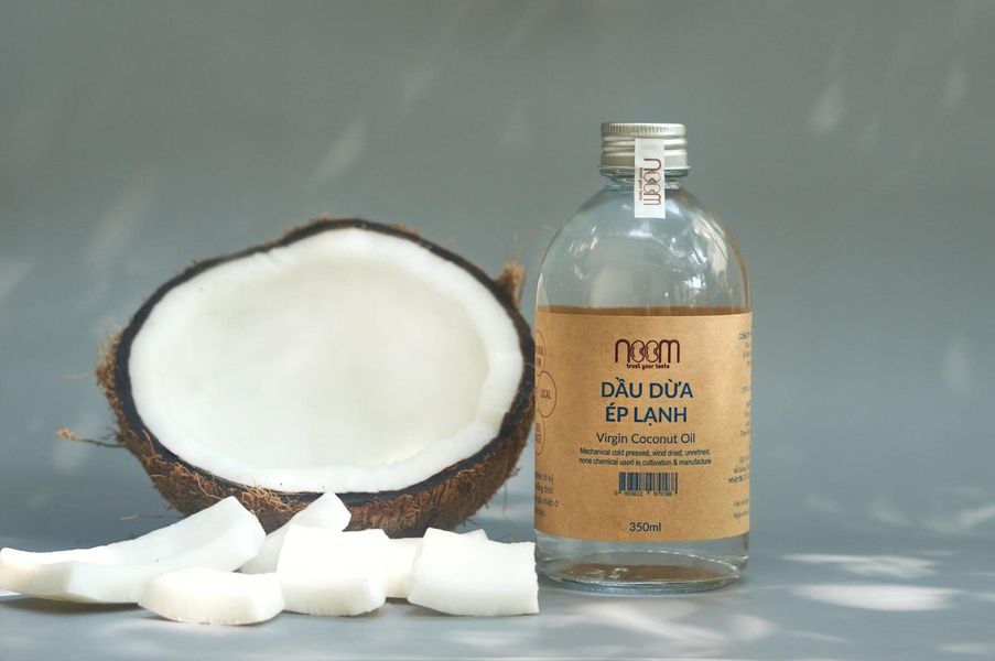 DẦU DỪA ÉP LẠNH NOOM