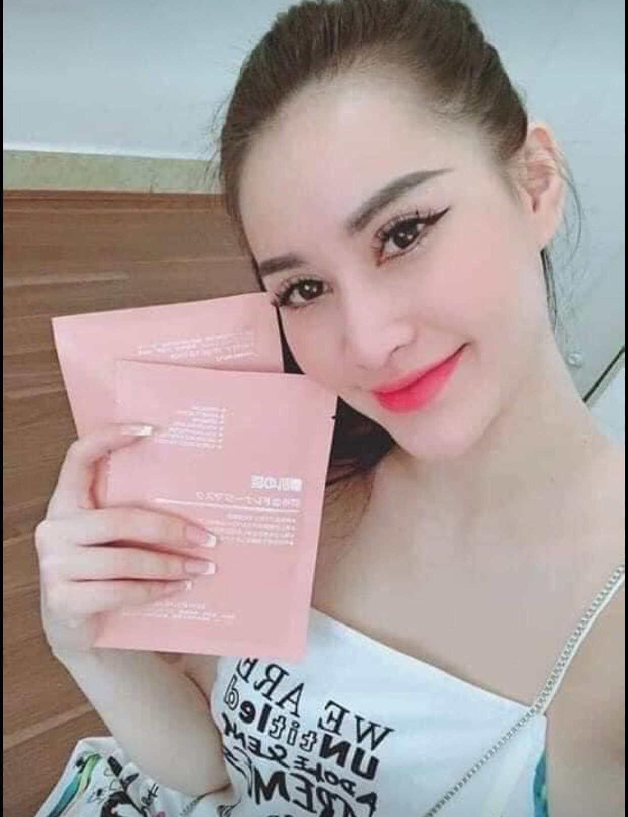 Mặt nạ nhau thai cuốn rốn