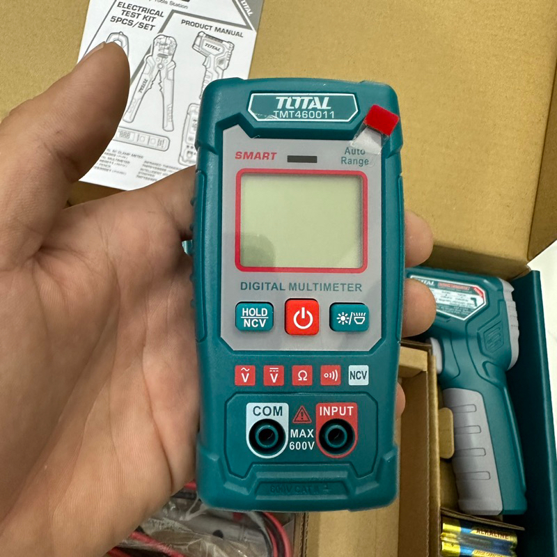 Bộ 5 dụng cụ kiểm tra điện Total TOS23026