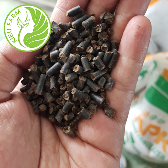 Phân gà hữu cơ nhập khẩu nén viên - 2kg