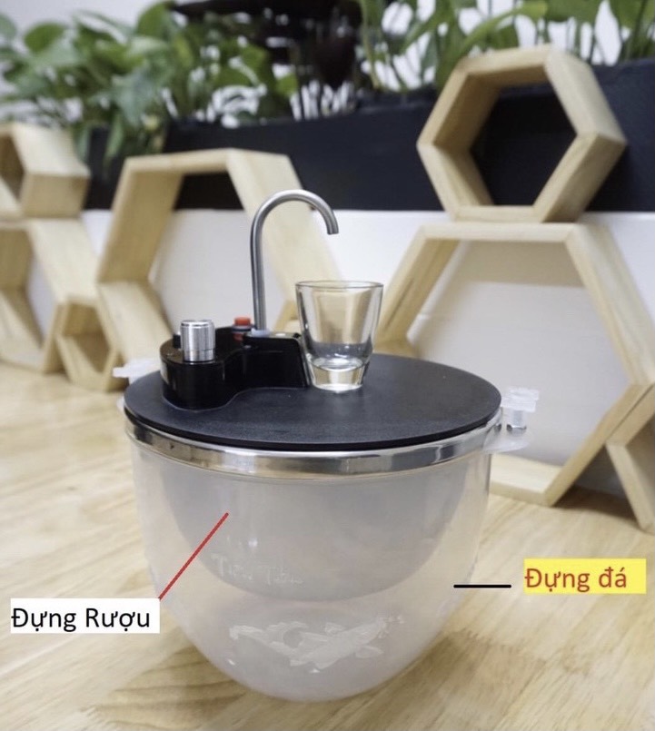Máy Rót Rượu Tự Động Thông Minh, Bình  Thông Minh