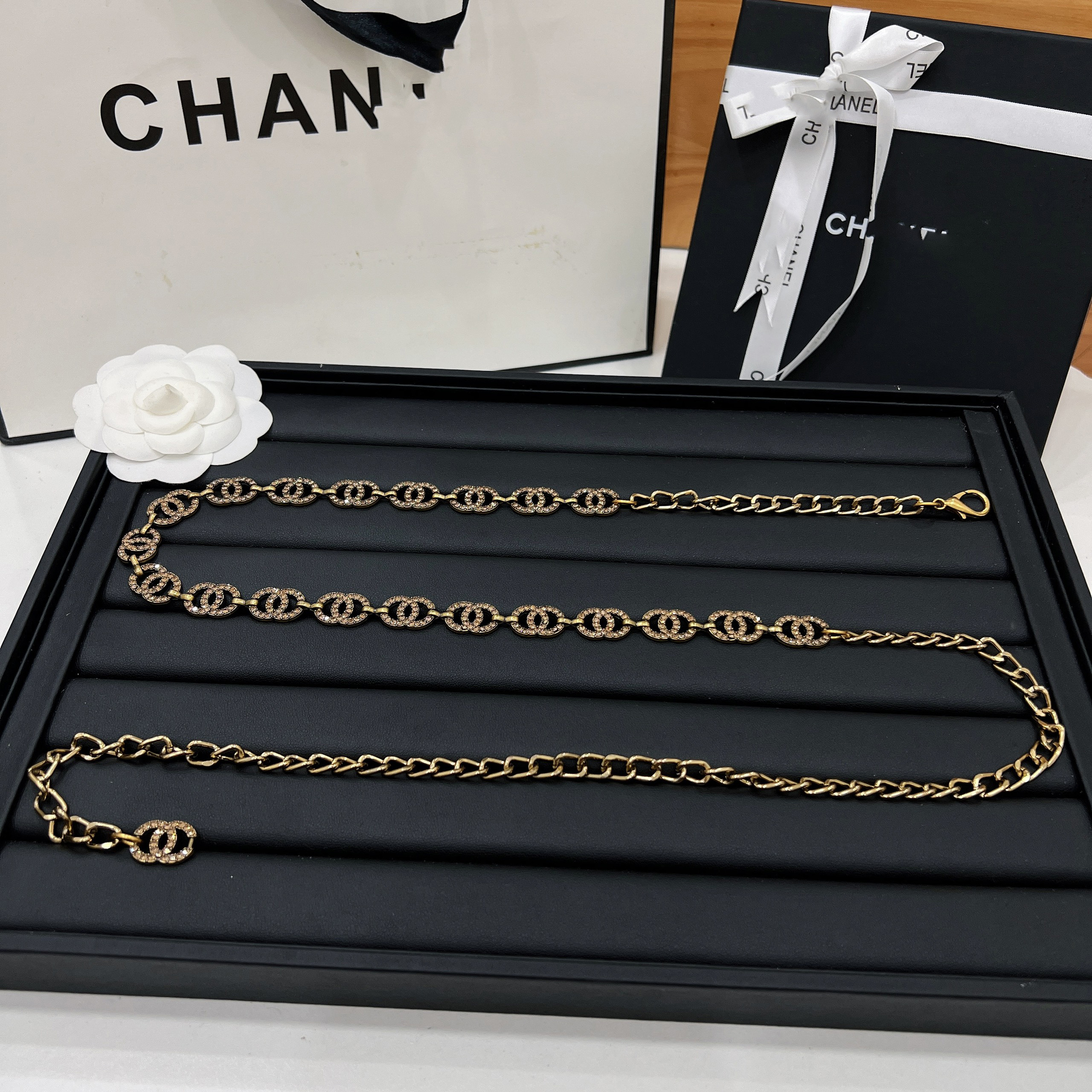BST đai váy xích thời trang