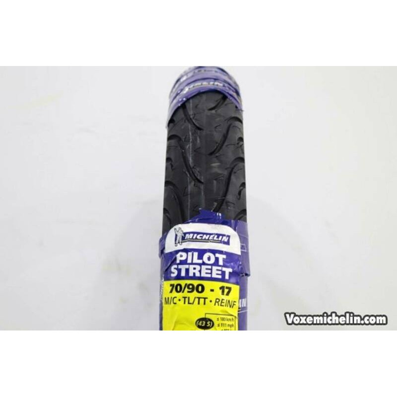 Vỏ michelin 70/90 - 17