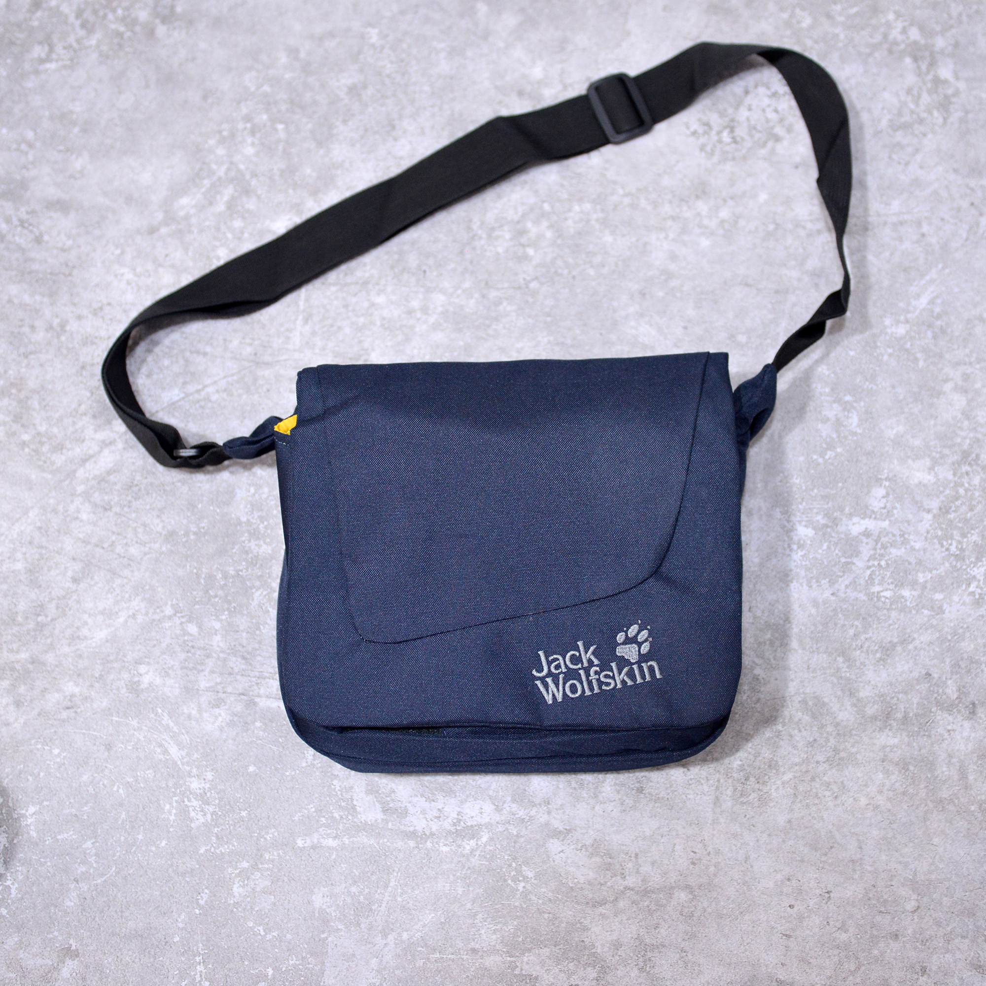 [HCM]Túi đeo chéo thời trang Jackwolfskin Rosebery