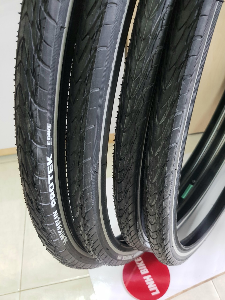 Vỏ Michelin Protek 700x28C