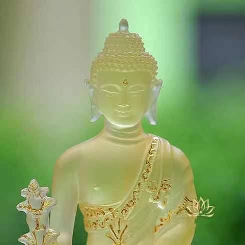 Tượng Phật Dược Sư Lưu Ly dát vàng