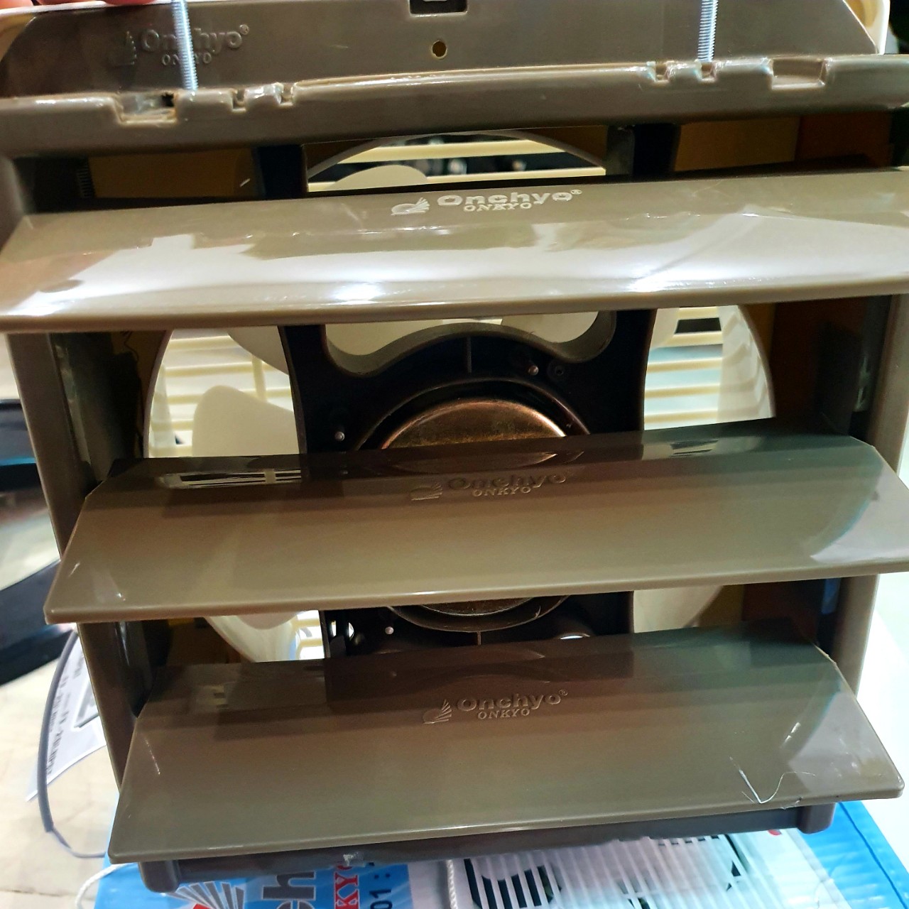 QUẠT HÚT GẮN TƯỜNG ONKYO