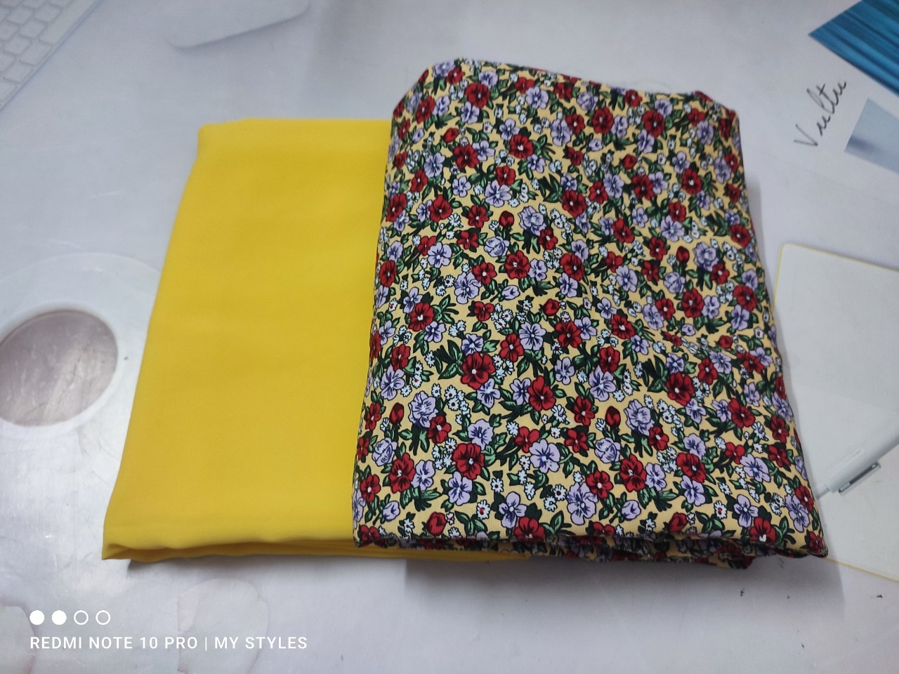 2m Vải lụa lạnh hoạ tiết hoa nhí (2) - lụa Mango chính phẩm