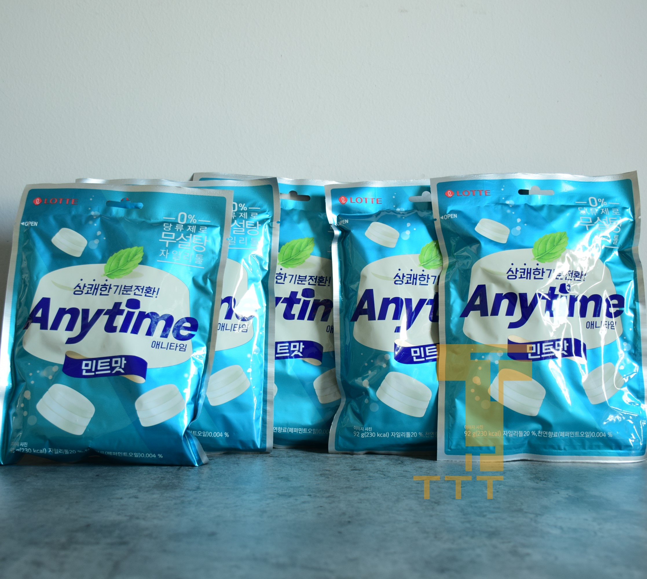 Kẹo Bạc Hà Sữa Anytime Lotte 92 gram