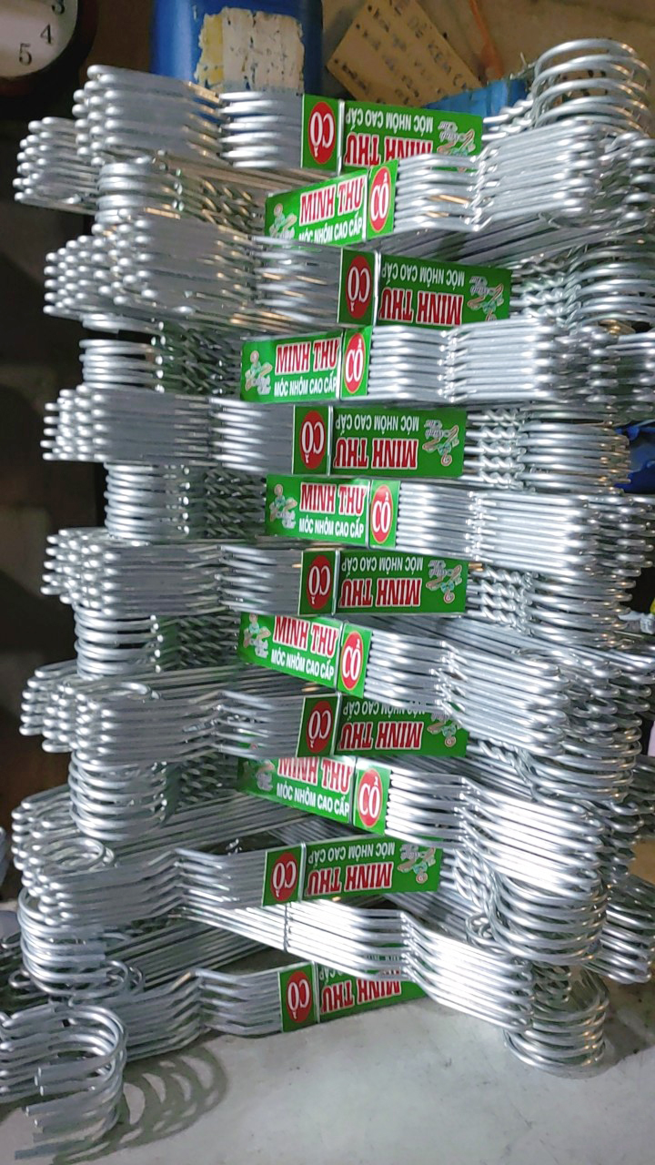 30 móc nhôm treo quần áo Minh Thư